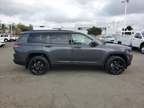 2025 Jeep Grand Cherokee L Altitude X 4x4