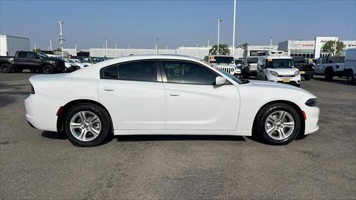 2022 Dodge Charger SXT RWD