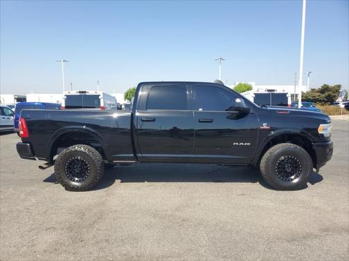 2021 RAM 2500 Laramie Crew Cab 4x4 64' Box