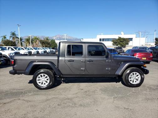 2023 Jeep Gladiator Sport S 4x4