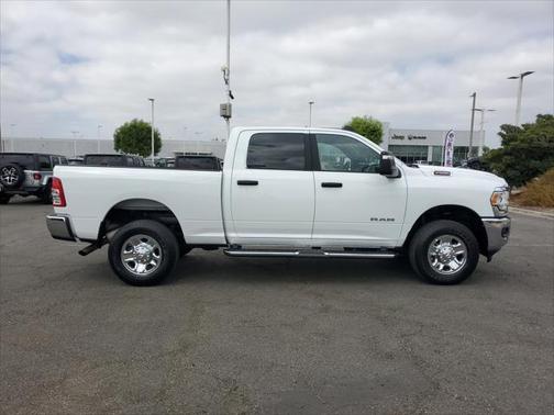 2024 RAM 2500 Big Horn Crew Cab 4x4 64' Box