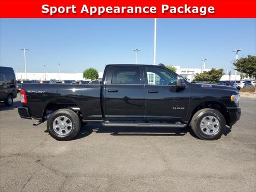 2024 RAM 2500 Big Horn Crew Cab 4x4 64' Box