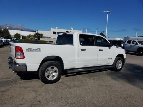 2023 RAM 1500 Big Horn Crew Cab 4x4 64' Box