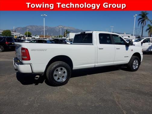 2023 RAM 3500 Big Horn Crew Cab 4x4 8 Box