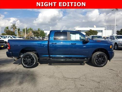 2024 RAM 2500 Big Horn Crew Cab 4x4 64' Box