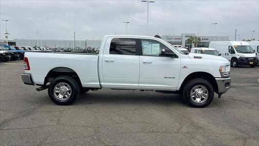 2022 RAM 2500 Big Horn Crew Cab 4x4 64' Box