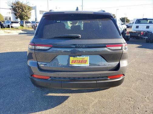 2023 Jeep Grand Cherokee Altitude 4x4