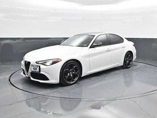 2019 Alfa Romeo Giulia Ti