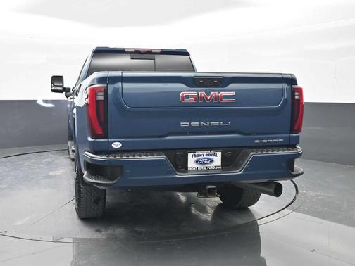 2024 GMC Sierra 2500 Denali