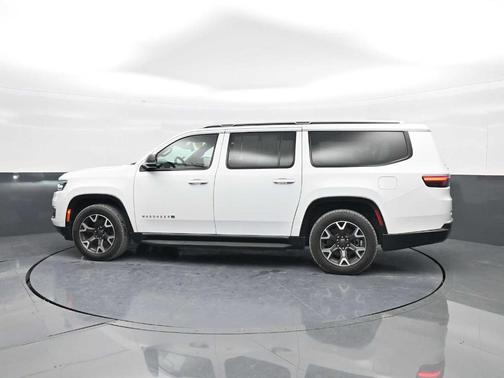 2023 Jeep Wagoneer L Series III