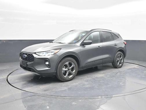 Carbonized Gray Metallic 2025 Ford Escape ST-Line Select