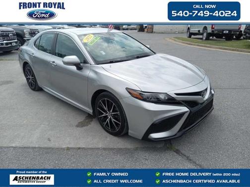 Celestial Silver Metallic 2022 Toyota Camry SE