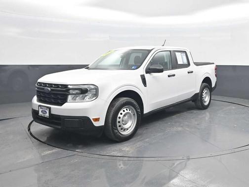 2023 Ford Maverick XL