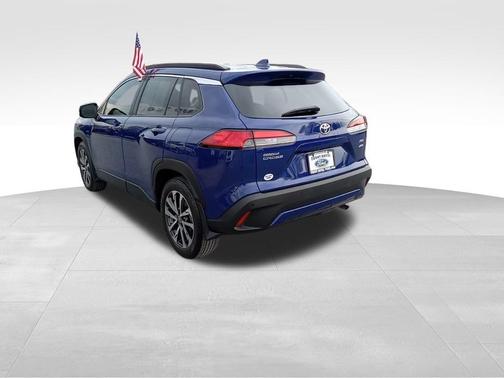 2024 Toyota Corolla Cross XLE