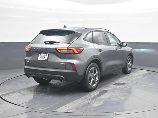 Carbonized Gray 2025 Ford Escape ST-Line