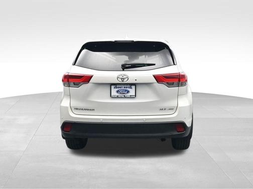 2017 Toyota Highlander XLE