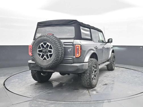 2021 Ford Bronco Outer Banks