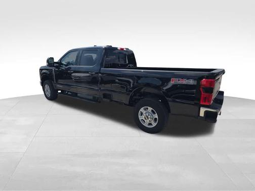 2025 Ford F-250 XLT