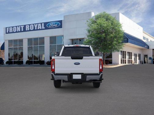 2025 Ford F-250 XLT