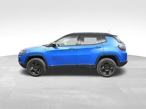 2023 Jeep Compass Trailhawk