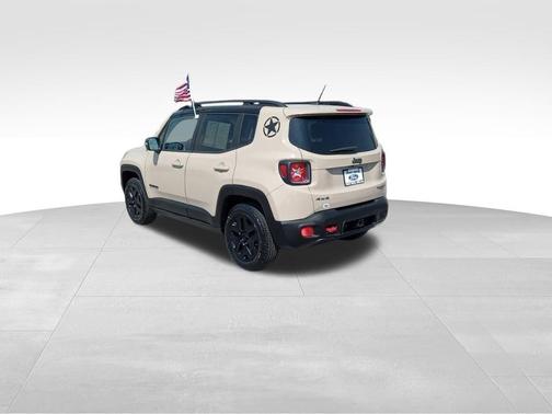 2017 Jeep Renegade Trailhawk