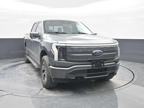 2023 Ford F-150 Lightning LARIAT