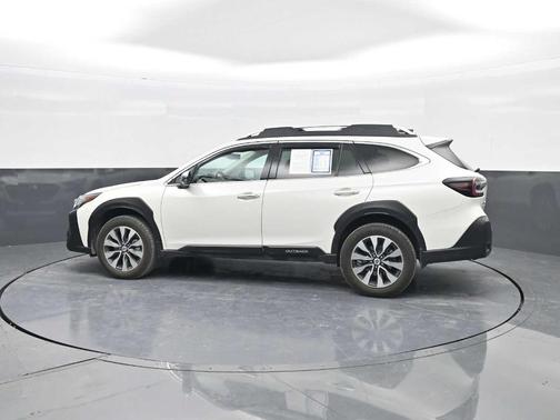 2023 Subaru Outback Touring XT