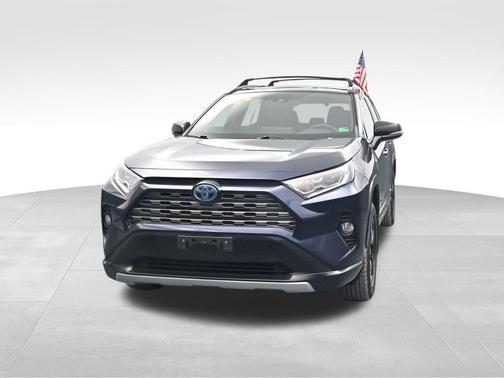 2020 Toyota RAV4 Hybrid XSE