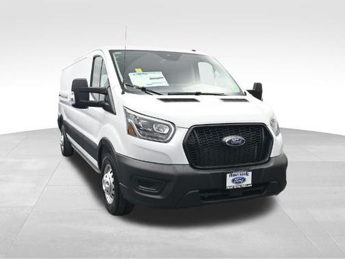 2025 Ford Transit-250 