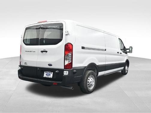 2025 Ford Transit-250
