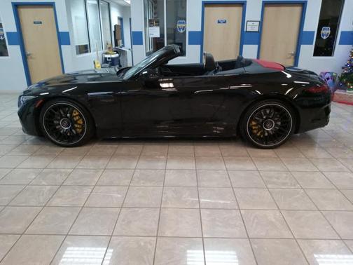 2022 Mercedes-Benz AMG SL 63 Base