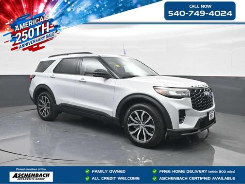 Space White Metallic 2026 Ford Explorer ST-Line