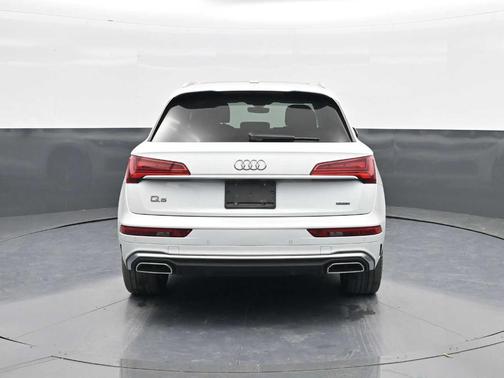 2021 Audi Q5 e 55 Premium