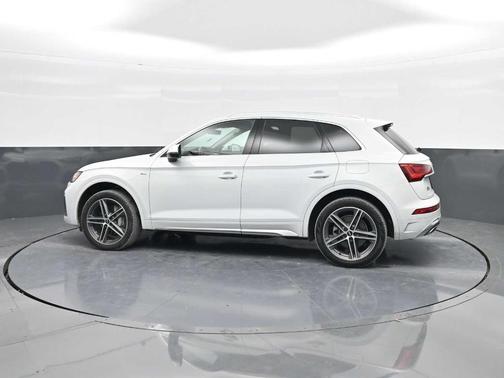 2021 Audi Q5 e 55 Premium