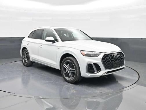 2021 Audi Q5 e 55 Premium