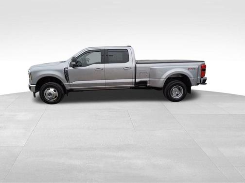2024 Ford F-350 Lariat Super Duty