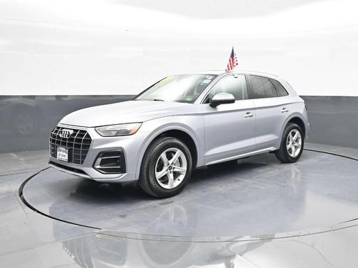 2023 Audi Q5 40 Premium