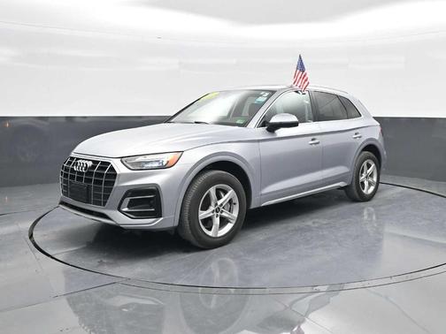 2023 Audi Q5 40 Premium
