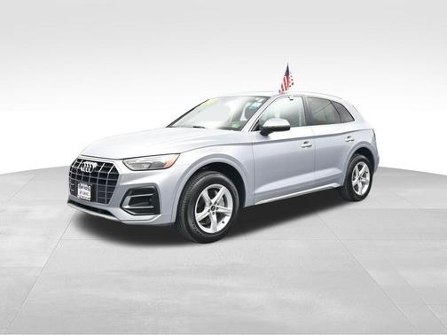 2023 Audi Q5 40 Premium