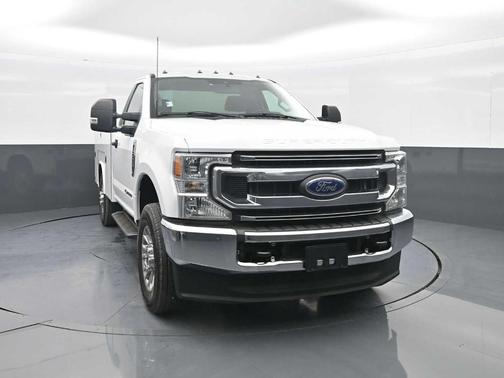 Oxford White 2022 Ford F-350 XL