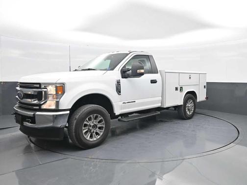 Oxford White 2022 Ford F-350 XL