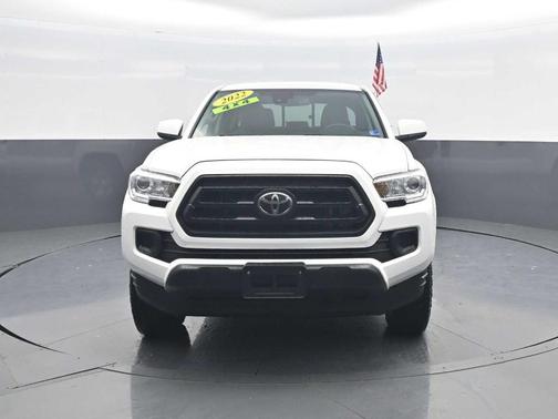 2022 Toyota Tacoma SR