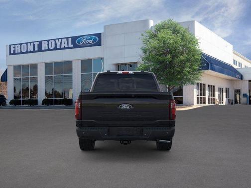 Agate Black Metallic 2026 Ford F-150 XLT
