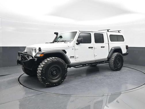 2020 Jeep Gladiator Sport