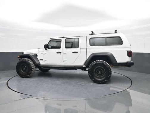 2020 Jeep Gladiator Sport