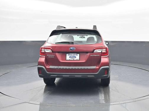2019 Subaru Outback 2.5i