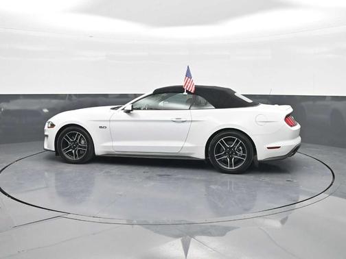 Oxford White 2023 Ford Mustang GT Premium