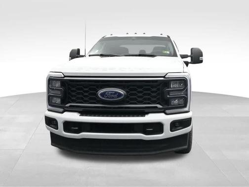 2023 Ford F-350 XL