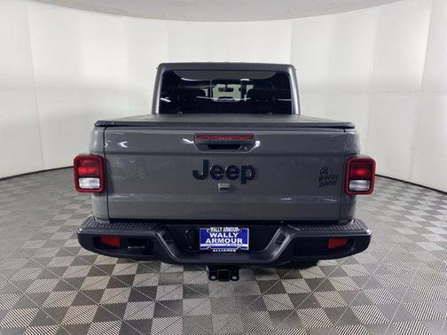 2022 Jeep Gladiator Willys 4x4
