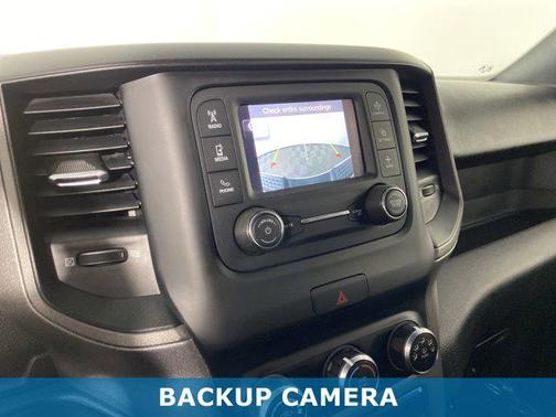 2021 RAM 2500 Tradesman Crew Cab 4x4 6'4' Box